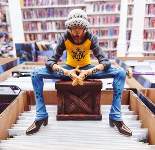 Law Megahouse One piece