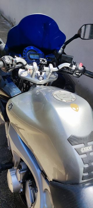 Yamaha FZ6 FAZER
