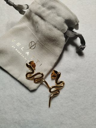 Pendientes VELATTI BY SANDRA ACOSTA.