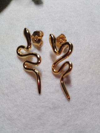 Pendientes VELATTI BY SANDRA ACOSTA.