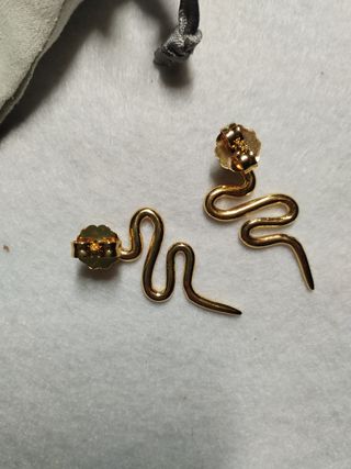 Pendientes VELATTI BY SANDRA ACOSTA.