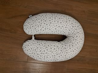 COJIN DE LACTANCIA CON FUNDA