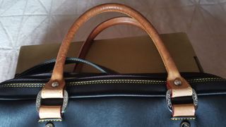 Maletín de piel para portátil