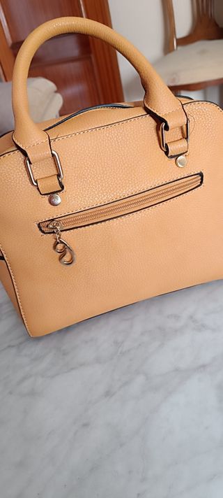 Bolso mostaza pequeño 