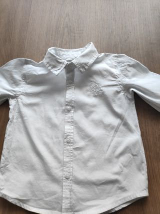 Lote 2 Camisas niño vestir. Talla 86