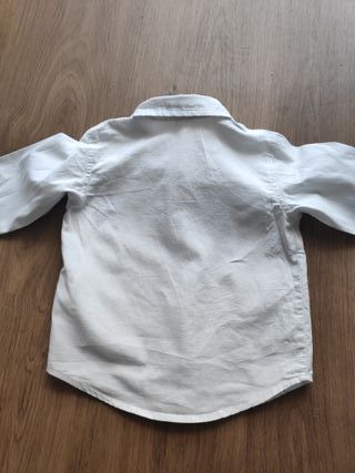 Lote 2 Camisas niño vestir. Talla 86