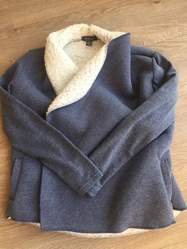 vestido novo Mango S oferta casaco