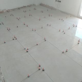 fontaneria, alicatado, pladur, suelos, pintura.