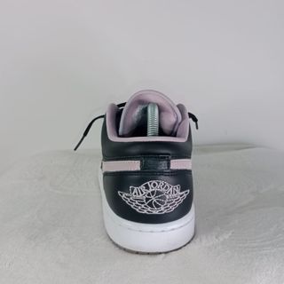 Jordan 1 low negras y rosas