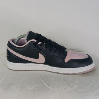 Jordan 1 low negras y rosas