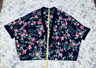 Kimono Blazers Negro Con Estampado Flores Zara S