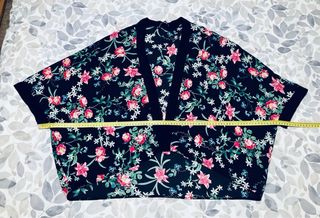 Kimono Blazers Negro Con Estampado Flores Zara S