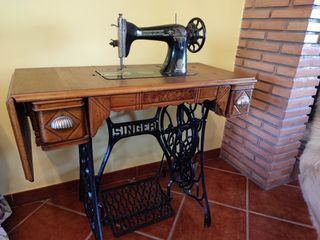 MAQUINA DE COSER SINGER ANTIGUA