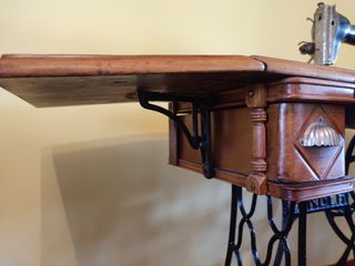 MAQUINA DE COSER SINGER ANTIGUA