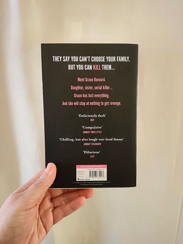 Livro "How to kill your family"