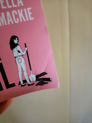 Livro "How to kill your family"