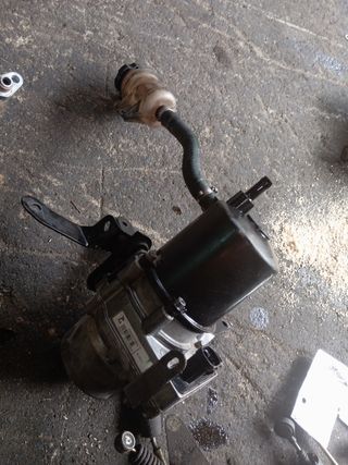 V29007313d bomba dirección Peugeot 206 1.6 HDI 