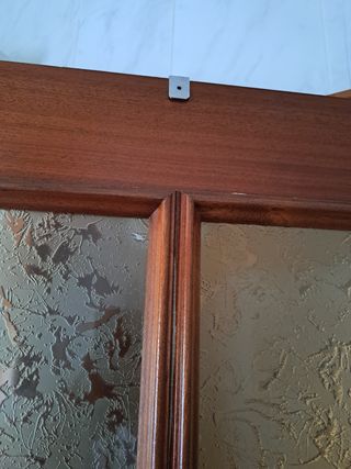 Perchero de metal para puerta