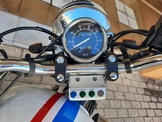 Yamaha 250.