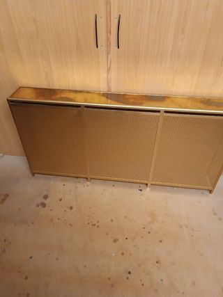 Cubrerradiador y espejo