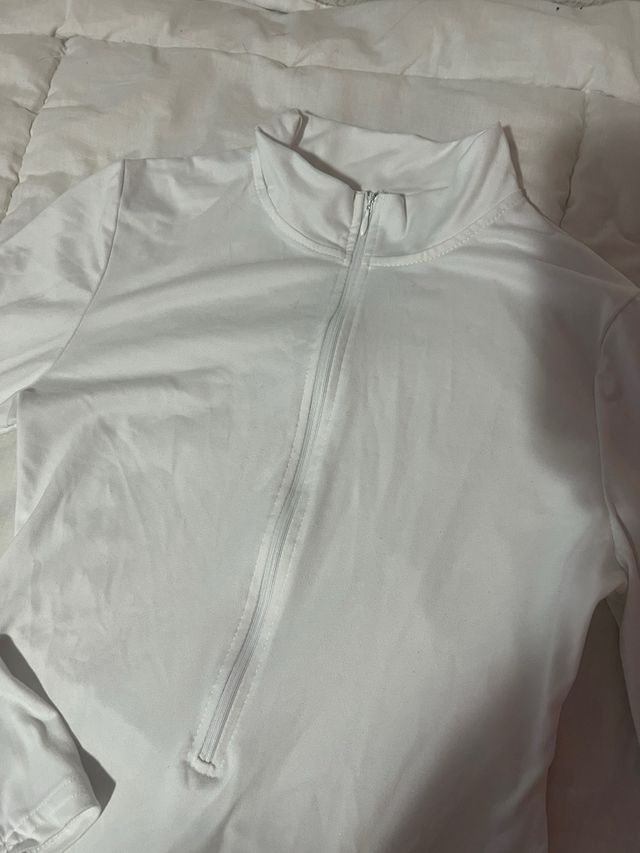 body blanco cremallera
