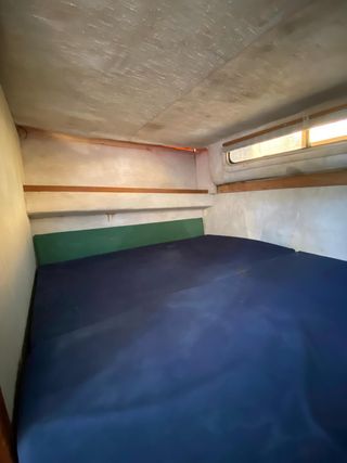 Embarcación Sea Ray 220 DA 7.25m eslora.