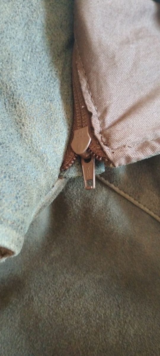 Cazadora de cuero 100%