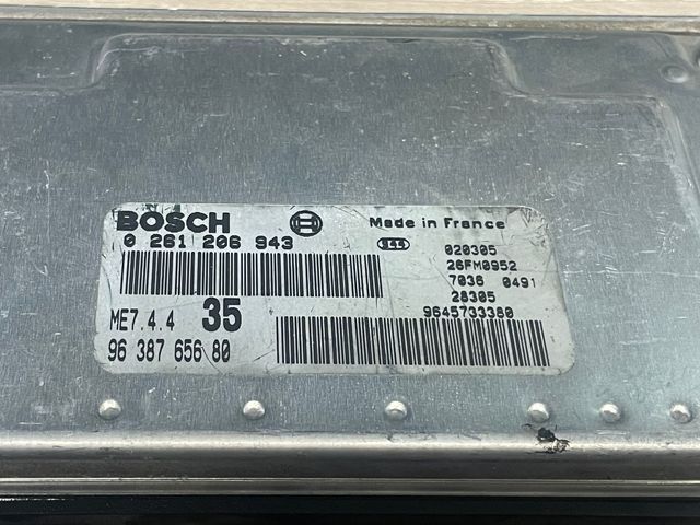 0261206943 - 9638765680 CENTRALITA MOTOR (1)