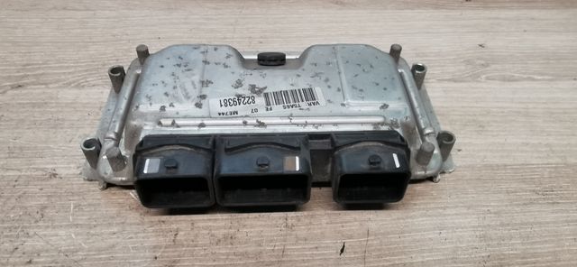 0261206943 - 9638765680 CENTRALITA MOTOR (1)