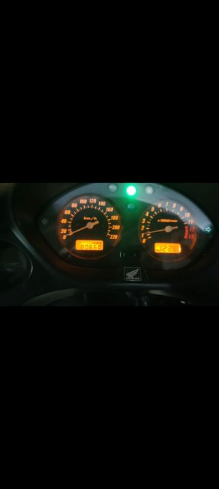 Honda CBF 600 S LIMITADA A 2 en papeles solo