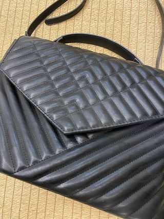 Bolso negro de Mango