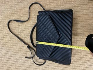 Bolso negro de Mango