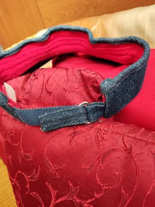 Cappello donna a visiera.