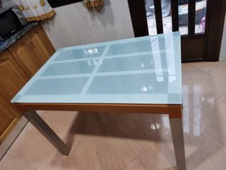 Mesa Cocina diseño madera/vidrio con 4 sillas