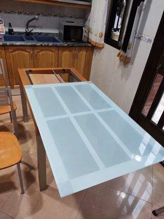 Mesa Cocina diseño madera/vidrio con 4 sillas