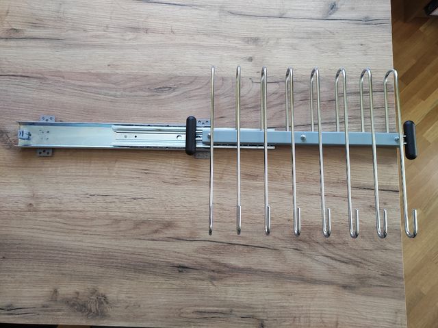 Cabide de roupeiro para 8 calças