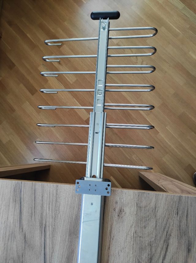 Cabide de roupeiro para 8 calças