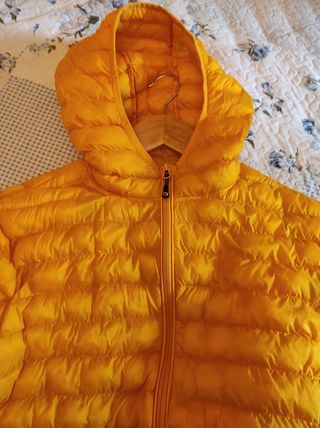 Cazadora de invierno amarilla  talla L