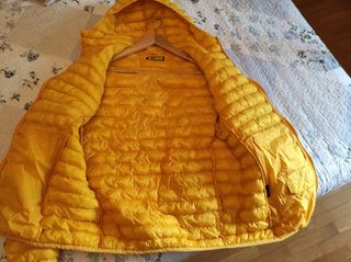Cazadora de invierno amarilla  talla L