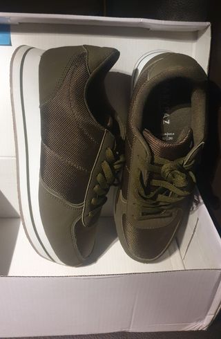 Zapatillas deportivas verde botella 40