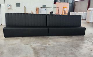 Sofá para restaurante de polipiel negro