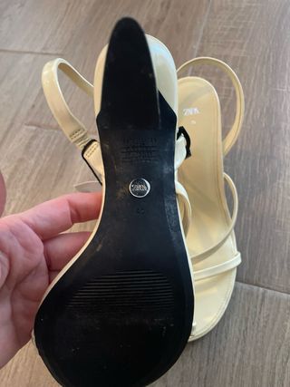 sandalias tacon amarillos zara nuevos