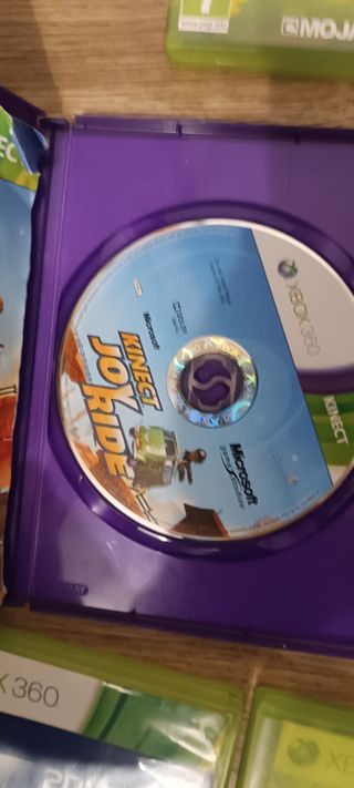 XBOX 360 con XBOX 360 KINECT Y 9 JUEGOS