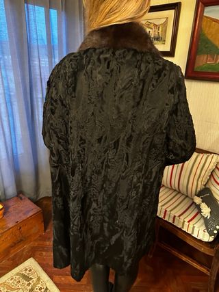 ABRIGO DE ASTRACAN 