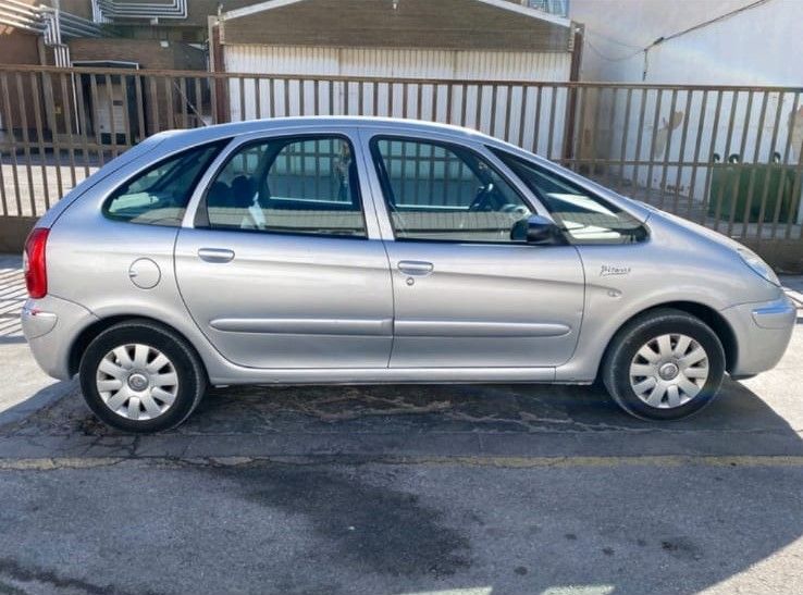 Citroen Xsara Picasso 2005 1.8 117cv - foto 1