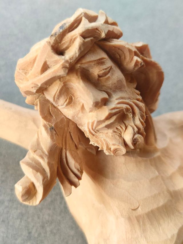 Corpo di Cristo in legno