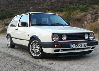 Volkswagen golf mk2 gti 1990