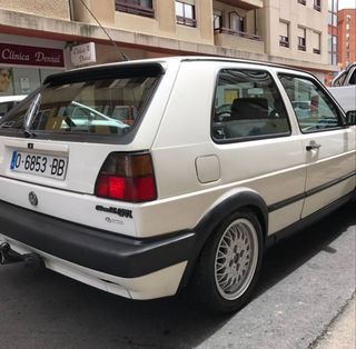 Volkswagen golf mk2 gti 1990