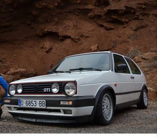 Volkswagen golf mk2 gti 1990