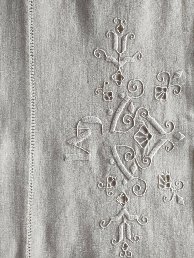 Antico lenzuolo matrimoniale + federe ricamo